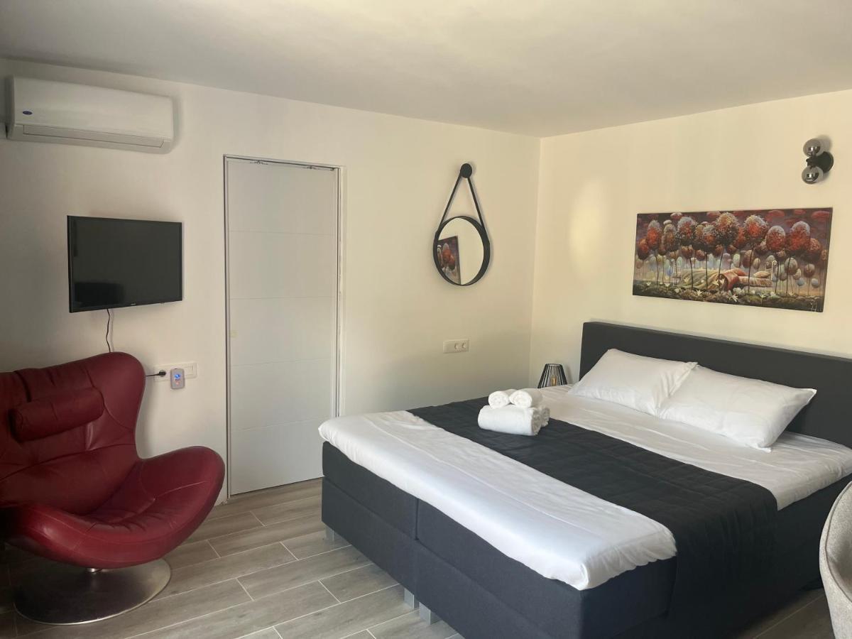 Casa De Ambar, Bed&Breakfast Альхаурин-эль-Гранде Экстерьер фото